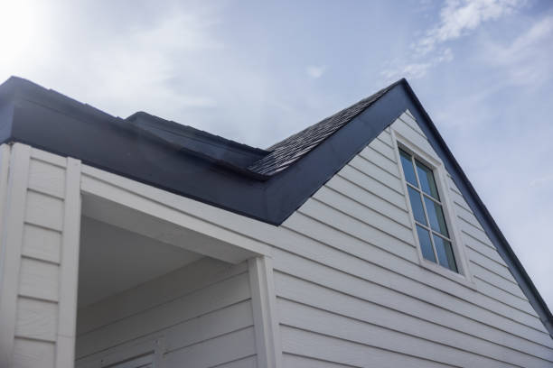 How To Choose The Right Materials for Your Siding Installation in 'Roeland Park, KS